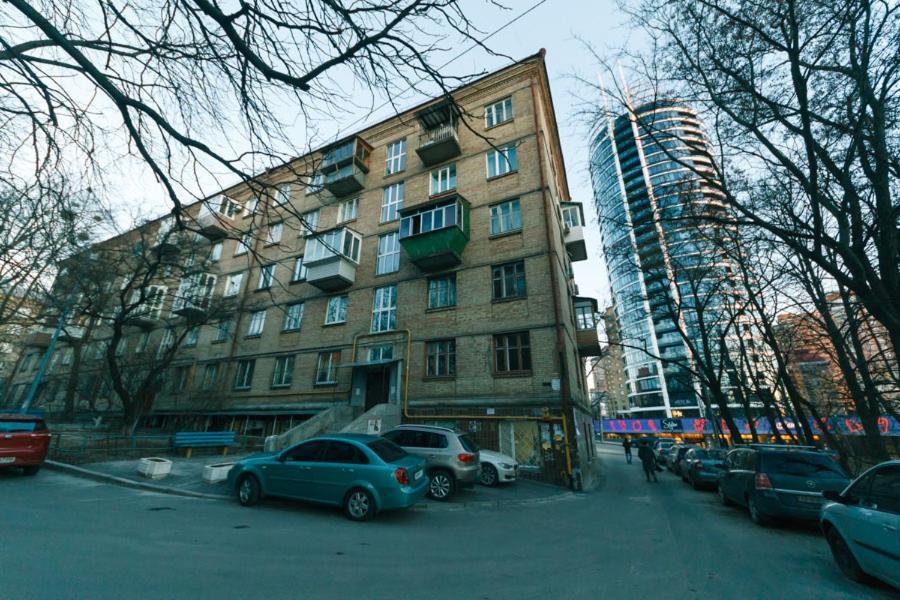 Квартира В Тихом Месте Шумного Мегаполиса キエフ エクステリア 写真